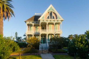 Gus Reymershoffer House (1887)